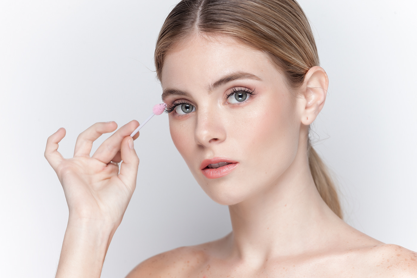 Makeup portfolio by Micaela Linares in Lima, Peru